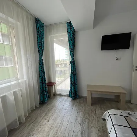 Apartament Giulia Mamaia Nord Апартаменты Нэводари
