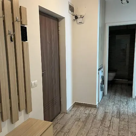 Apartament Giulia Mamaia Nord Апартаменты Нэводари